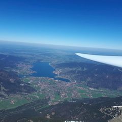 Flugwegposition um 10:26:01: Aufgenommen in der Nähe von Miesbach, Deutschland in 2471 Meter